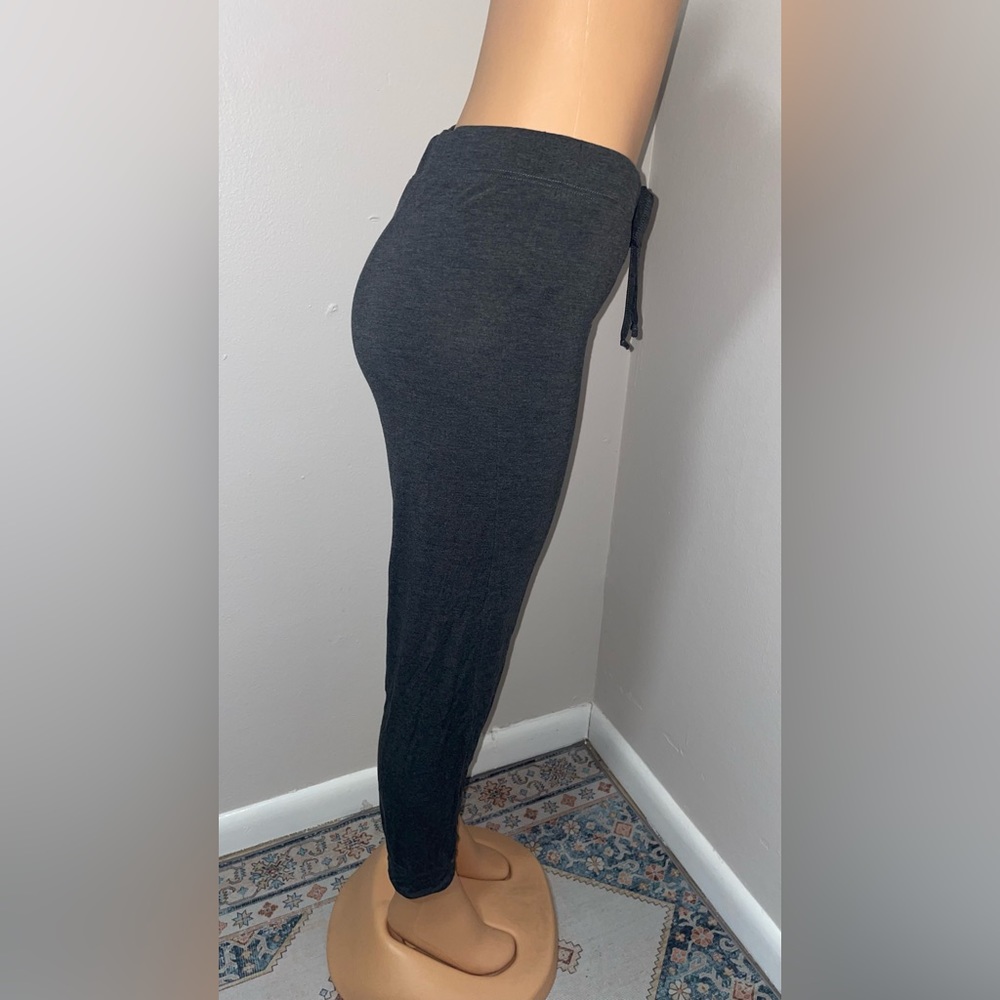 NWOT JOGGERS WOMENS GREY SIZE L